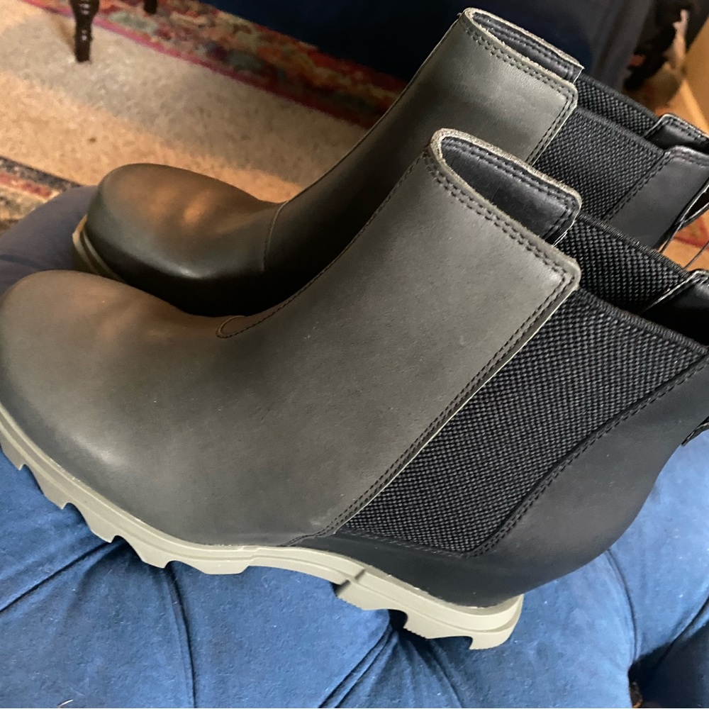 Sorel Joan of Arctic III Waterproof Chelsea Boot